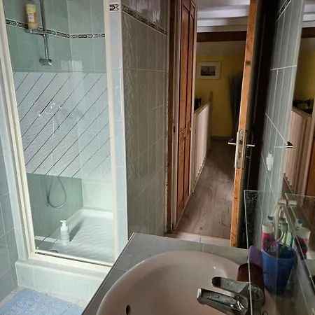 Maison A 450m De La